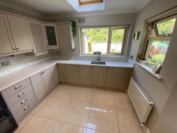 kitchen worktop handcrafted in Calacatta Gold quartz